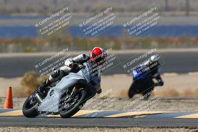 media/Apr-10-2022-SoCal Trackdays (Sun) [[f104b12566]]/Turn 14 (10am)/